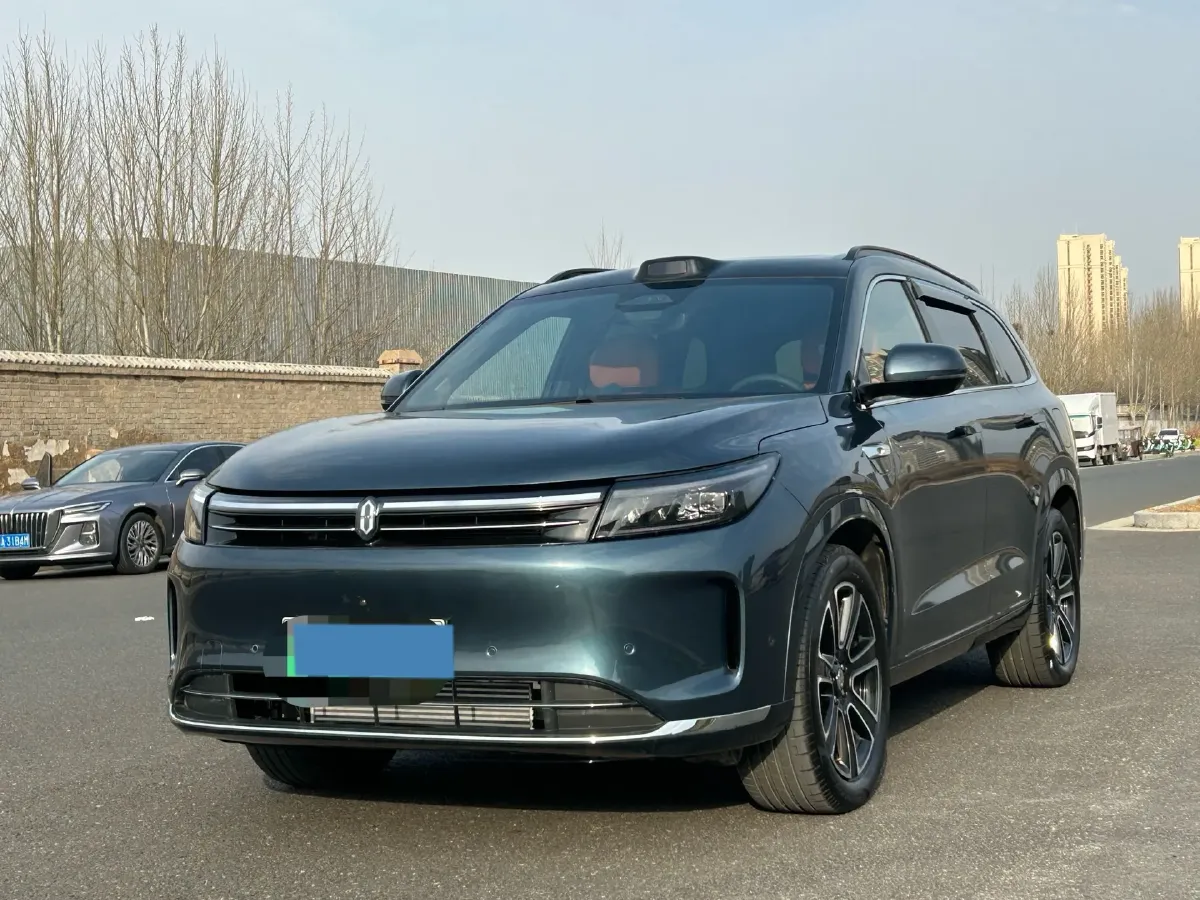 2024 AITO AITO M7 1.5T 152HP L4 REEV 42KWH,autocango,china used car exporter,china ev exporter,chinese used car exporter,chinese used ev exporter