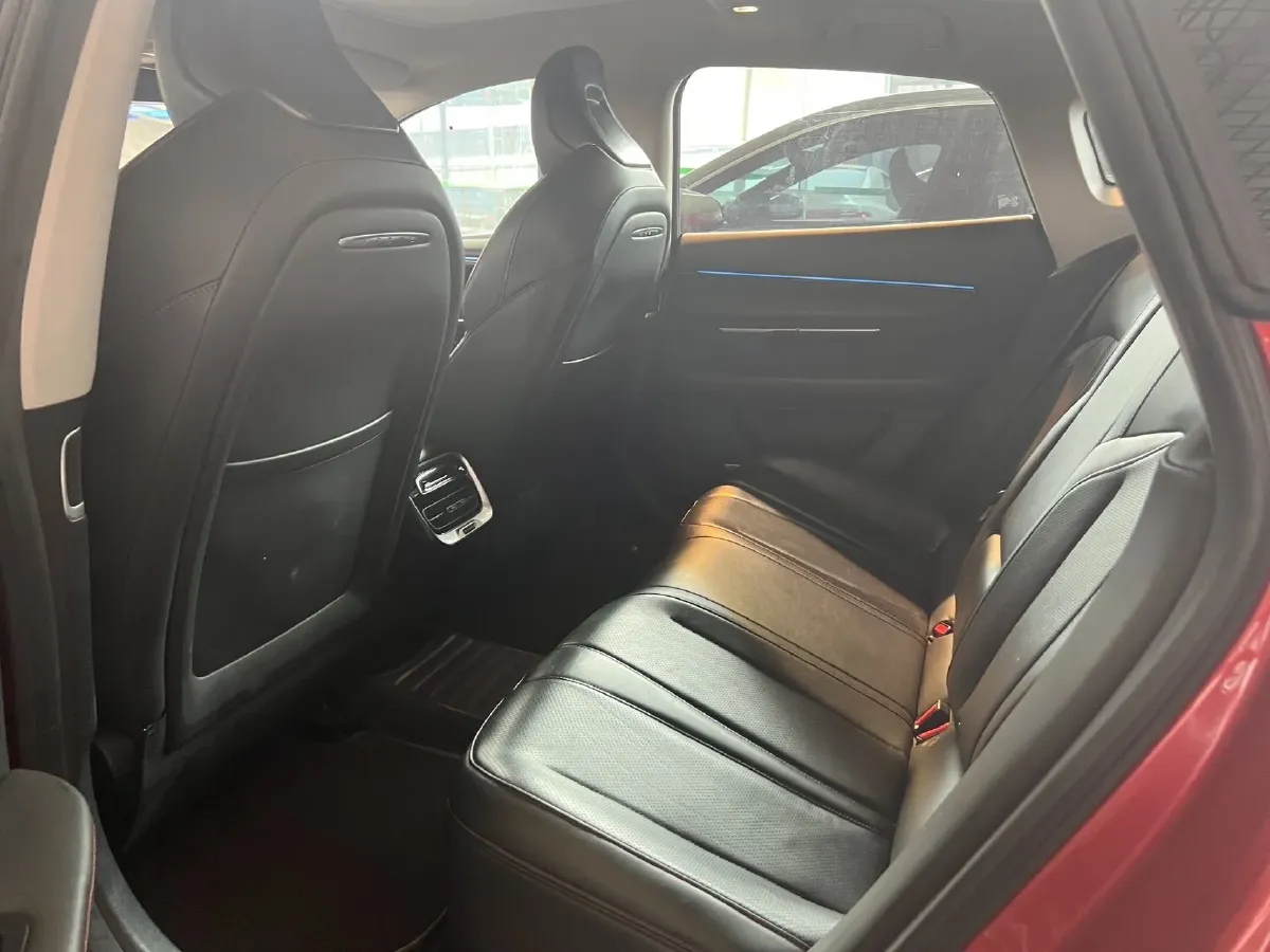 2021 Chevrolet Equinox 2.0T 237HP L4 9AT,autocango,china used car exporter,china ev exporter,chinese used car exporter,chinese used ev exporter