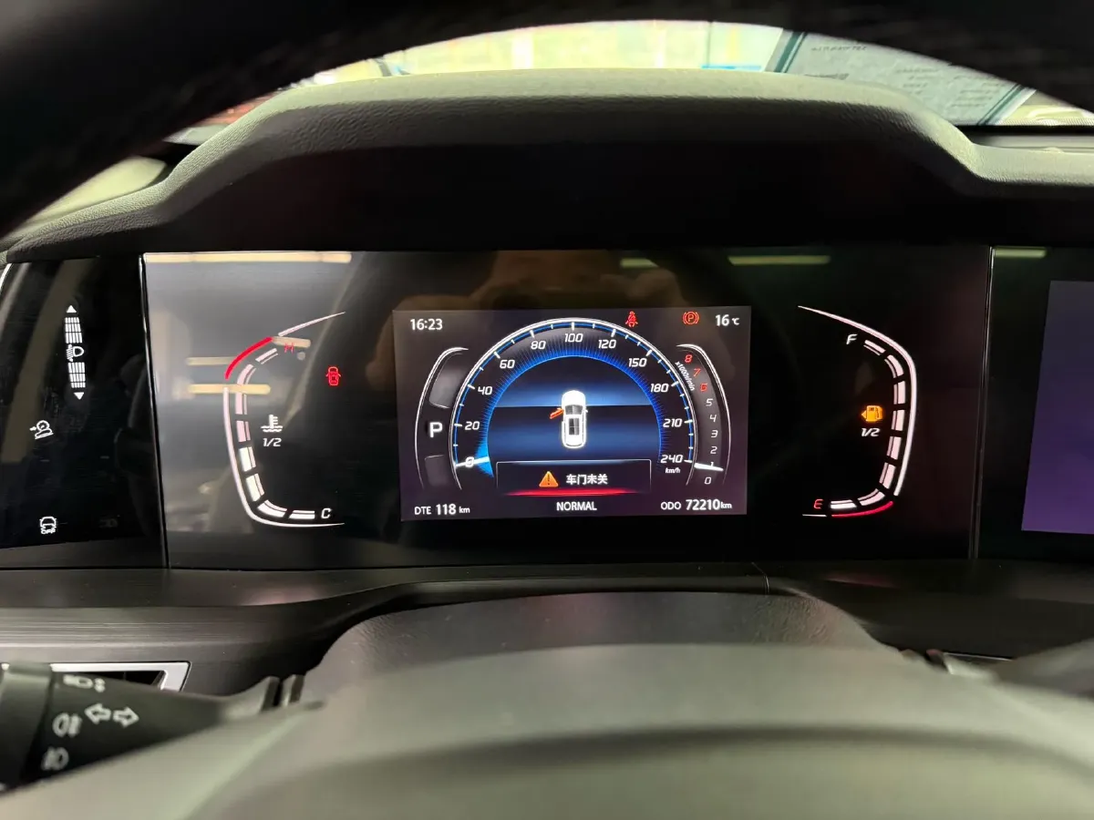 2020 ChangAn CS75 Plus 1.5T 178HP L4 6AT,autocango,china used car exporter,china ev exporter,chinese used car exporter,chinese used ev exporter