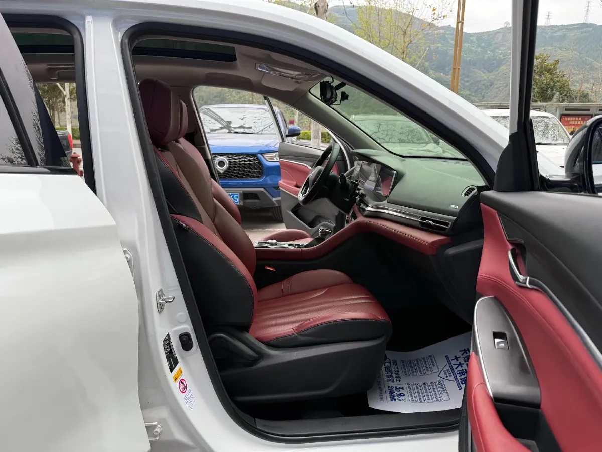 2020 ChangAn CS75 Plus 1.5T 178HP L4 6AT,autocango,china used car exporter,china ev exporter,chinese used car exporter,chinese used ev exporter