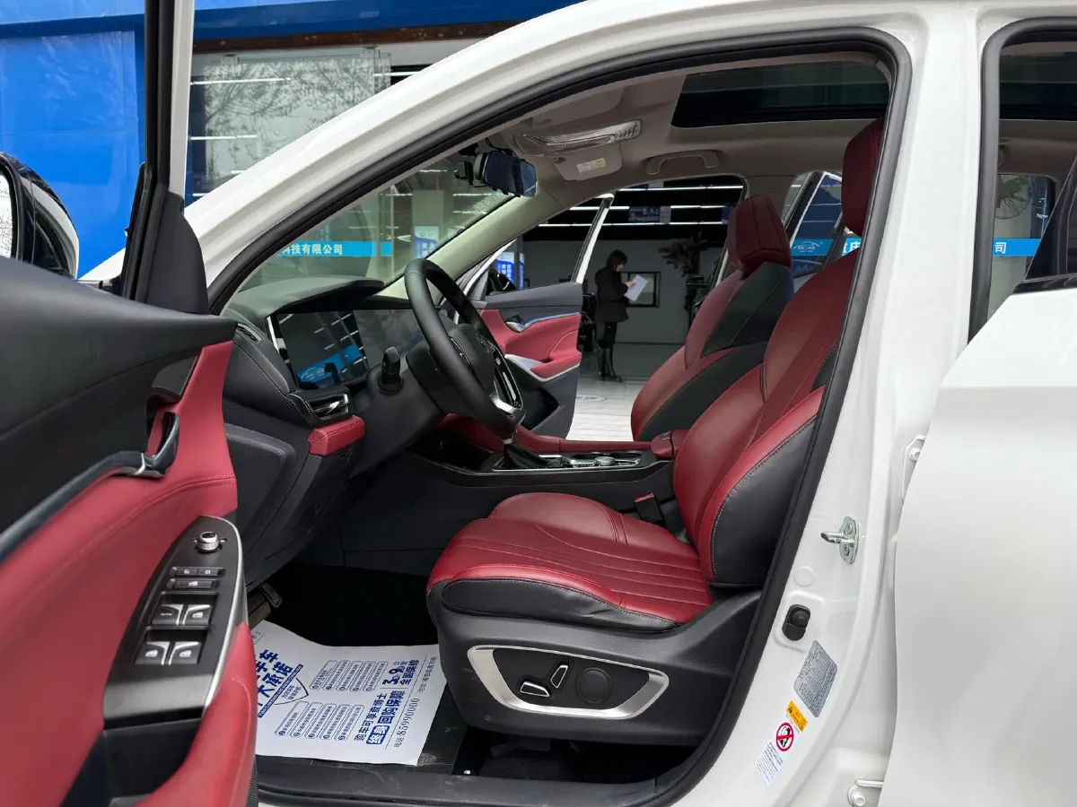 2020 ChangAn CS75 Plus 1.5T 178HP L4 6AT,autocango,china used car exporter,china ev exporter,chinese used car exporter,chinese used ev exporter