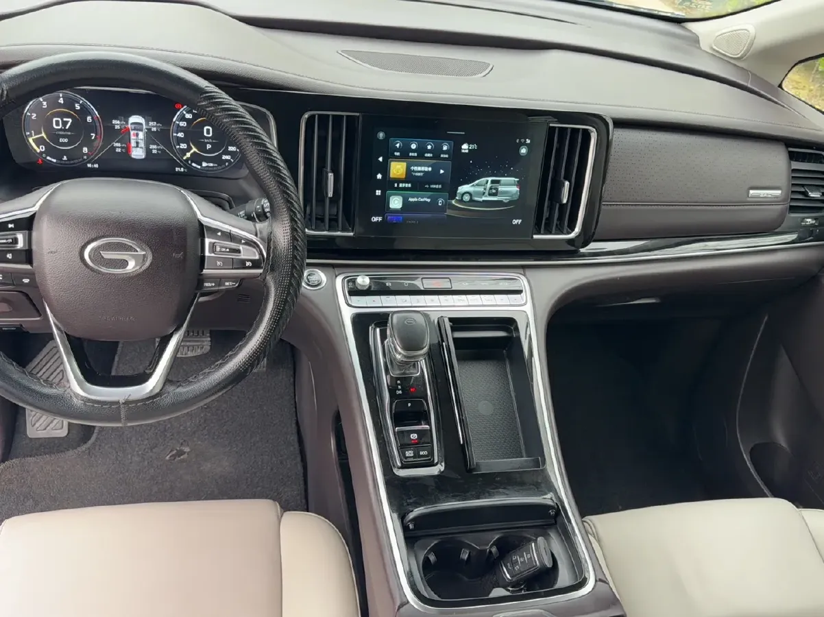 2021 GAC Trumpchi M8 2.0T 252HP L4 8AT,autocango,china used car exporter,china ev exporter,chinese used car exporter,chinese used ev exporter