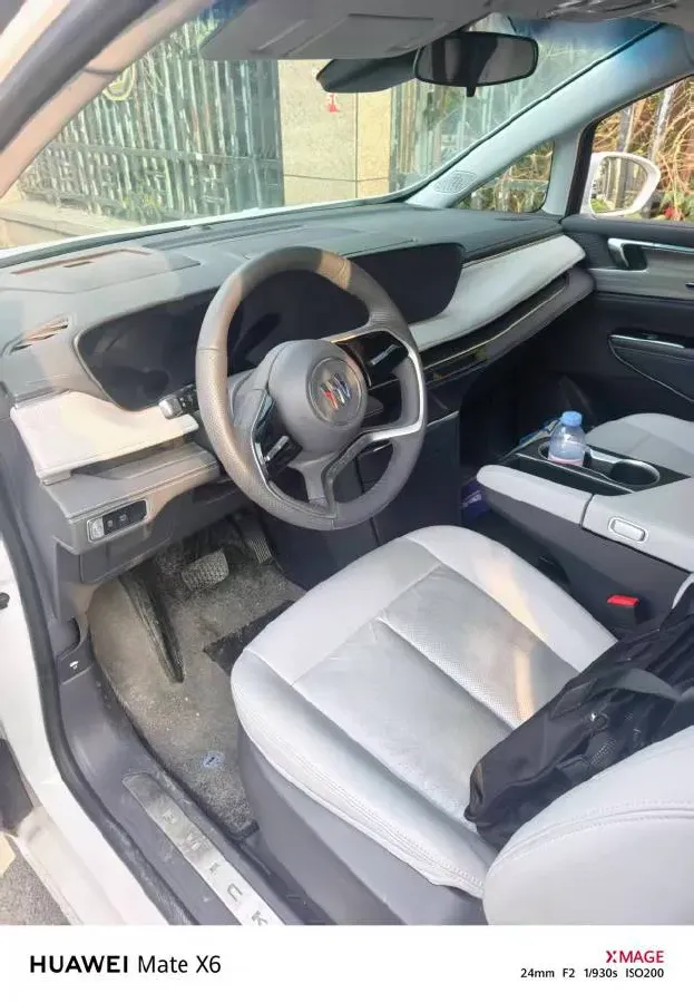 2025 Buick GL8 2.0T 237HP L4 9AT,autocango,china used car exporter,china ev exporter,chinese used car exporter,chinese used ev exporter