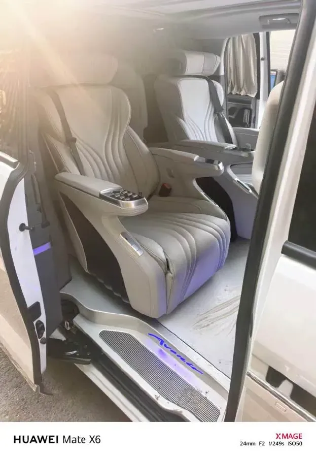 2025 Buick GL8 2.0T 237HP L4 9AT,autocango,china used car exporter,china ev exporter,chinese used car exporter,chinese used ev exporter