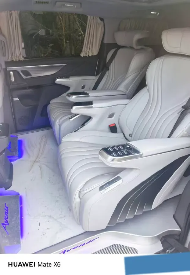 2025 Buick GL8 2.0T 237HP L4 9AT,autocango,china used car exporter,china ev exporter,chinese used car exporter,chinese used ev exporter