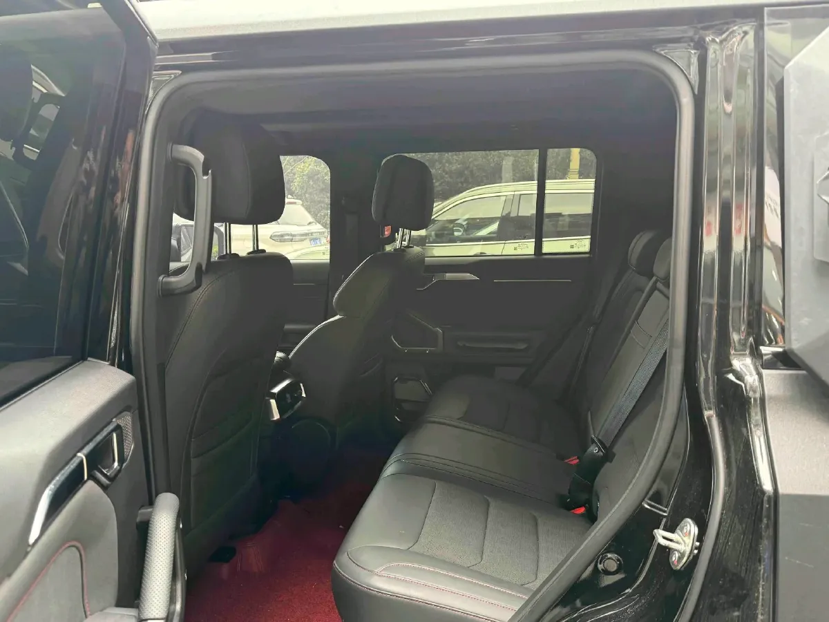 2023 Jetour Traveller 2.0T 254HP L4 7DCT,autocango,china used car exporter,china ev exporter,chinese used car exporter,chinese used ev exporter