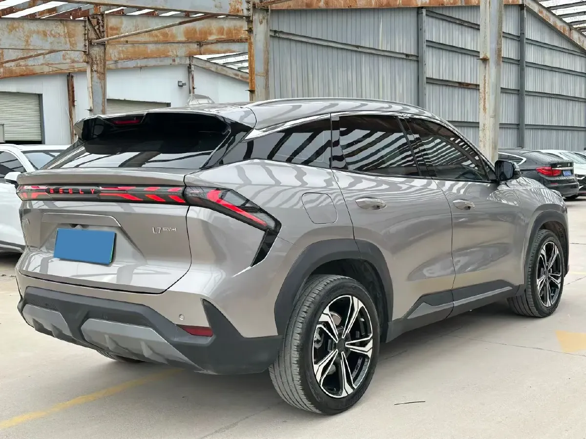 2025 Geely Galaxy L7 1.5L 112HP L4 1DHT PHEV 18.4KWH,autocango,china used car exporter,china ev exporter,chinese used car exporter,chinese used ev exporter