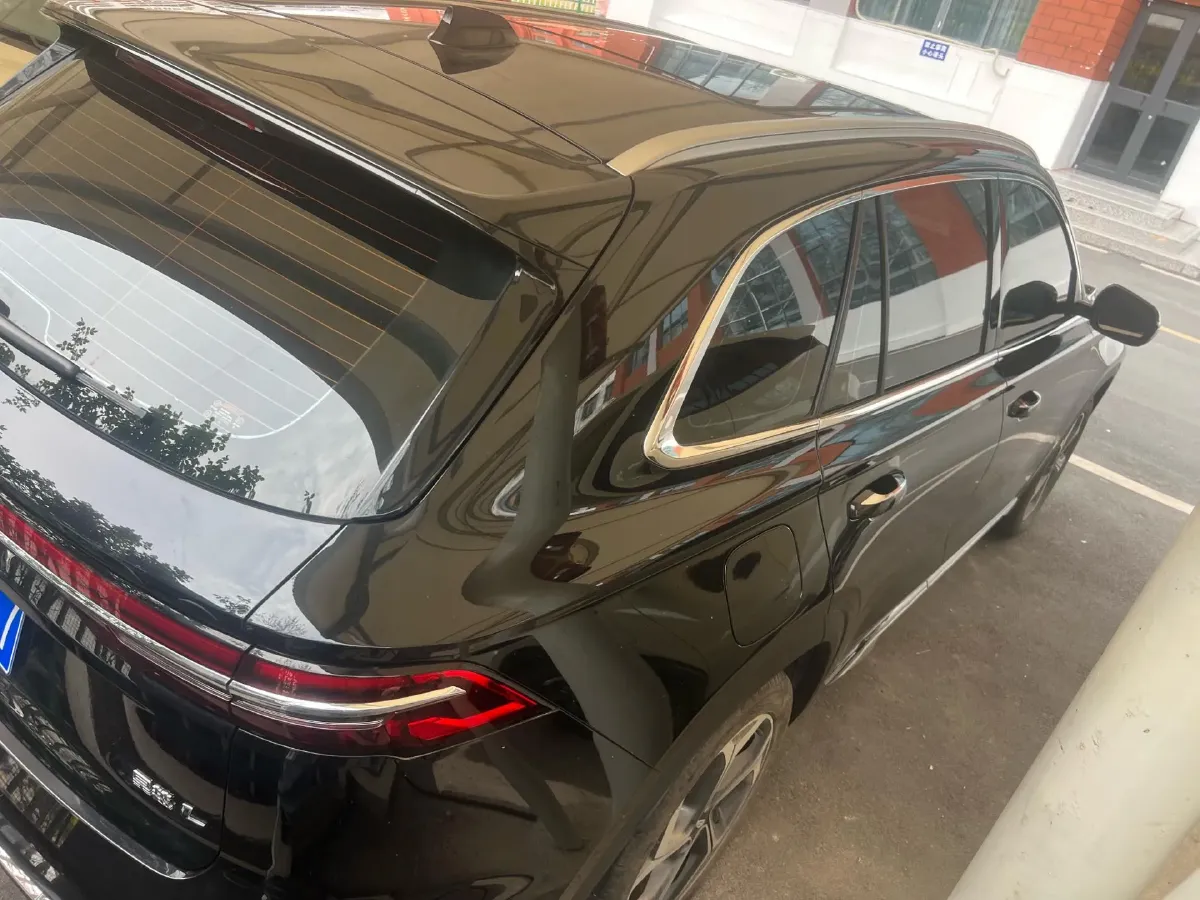 2024 Geely Monjaro 2.0T 218HP L4 7DCT,autocango,china used car exporter,china ev exporter,chinese used car exporter,chinese used ev exporter