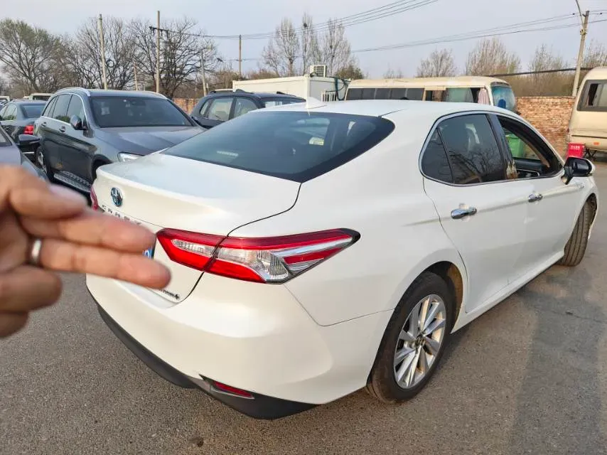 2021 Toyota Camry 2.5L 178HP L4 E-CVT Hybrid,autocango,china used car exporter,china ev exporter,chinese used car exporter,chinese used ev exporter
