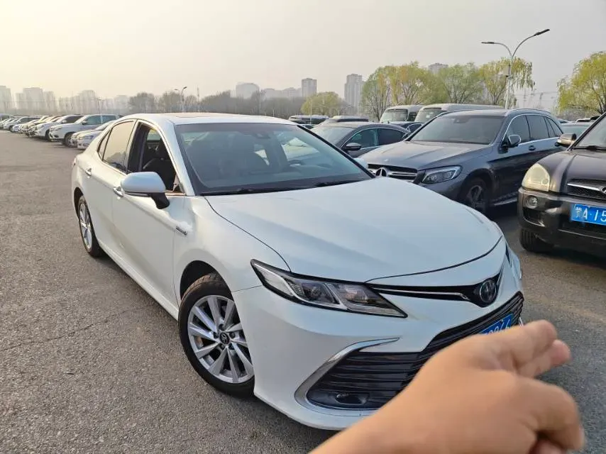 2021 Toyota Camry 2.5L 178HP L4 E-CVT Hybrid,autocango,china used car exporter,china ev exporter,chinese used car exporter,chinese used ev exporter