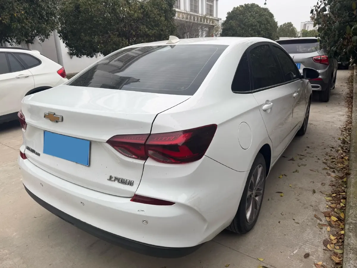 2020 Chevrolet Monza 1.5L 113HP L4 6AT,autocango,china used car exporter,china ev exporter,chinese used car exporter,chinese used ev exporter