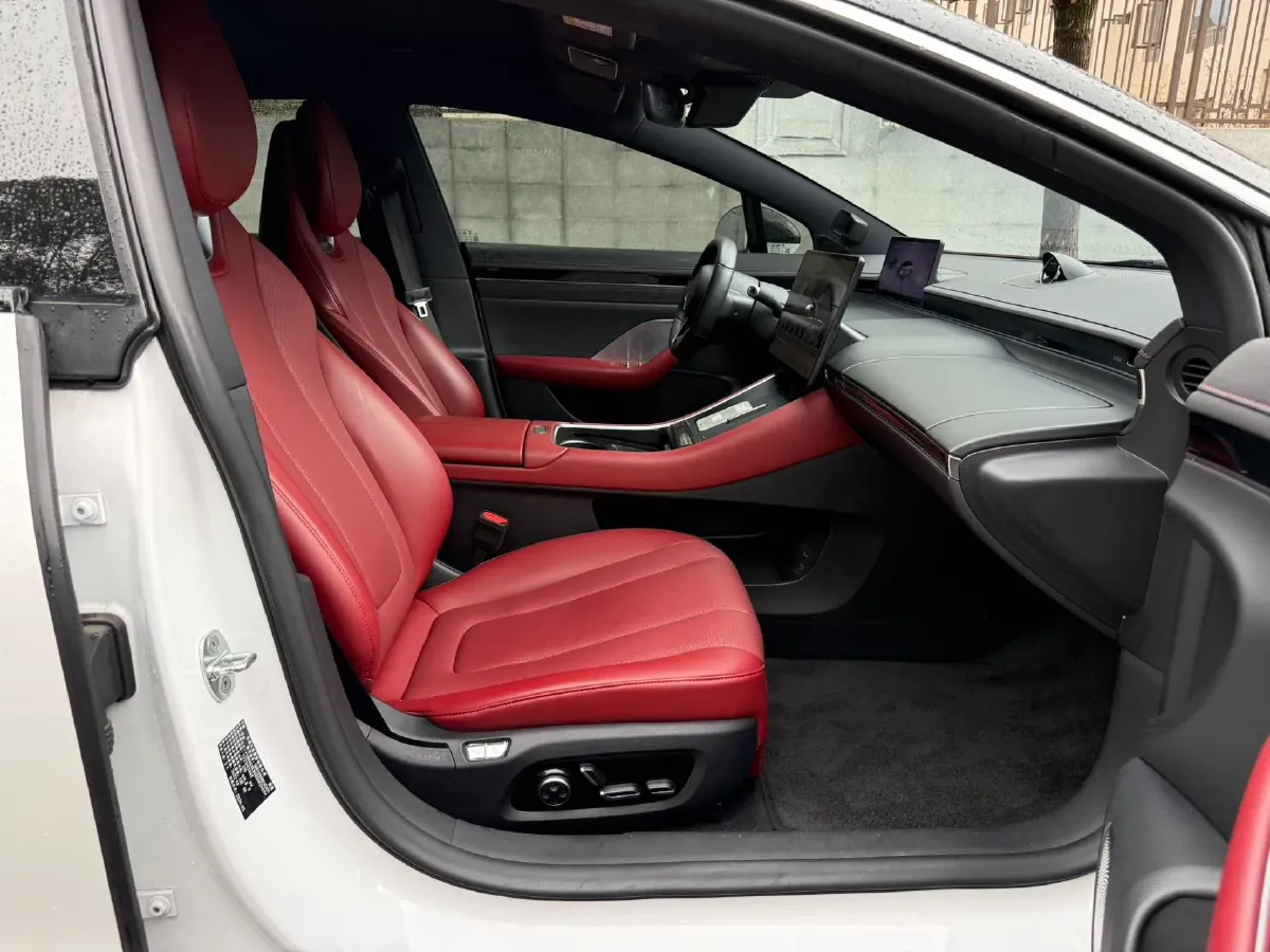 2024 Luxeed S7 BEV 82KWH,autocango,china used car exporter,china ev exporter,chinese used car exporter,chinese used ev exporter