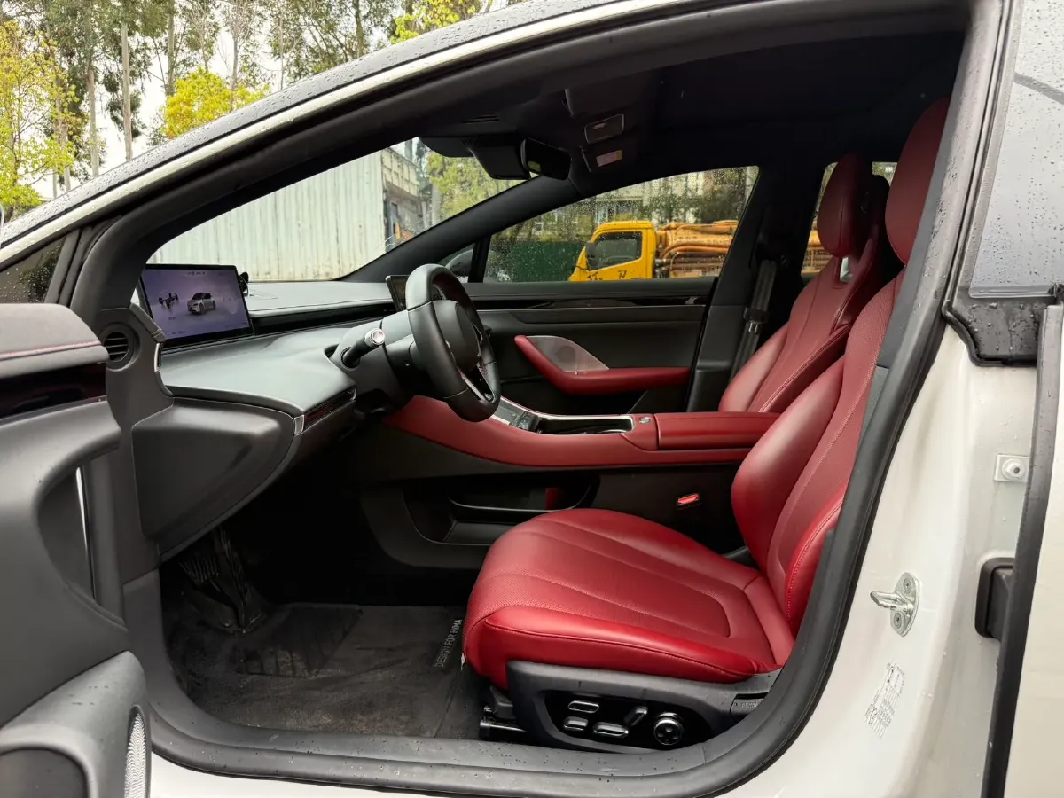 2024 Luxeed S7 BEV 82KWH,autocango,china used car exporter,china ev exporter,chinese used car exporter,chinese used ev exporter