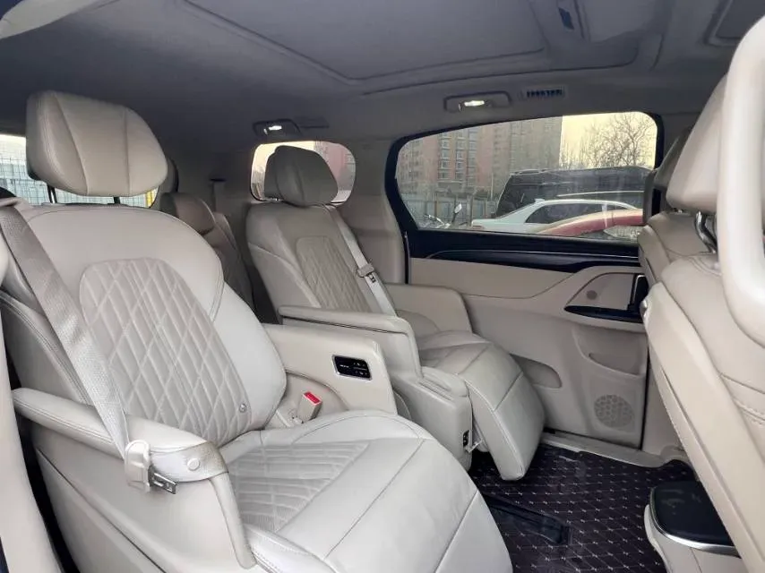 2022 Buick GL8 2.0T 237HP L4 9AT,autocango,china used car exporter,china ev exporter,chinese used car exporter,chinese used ev exporter