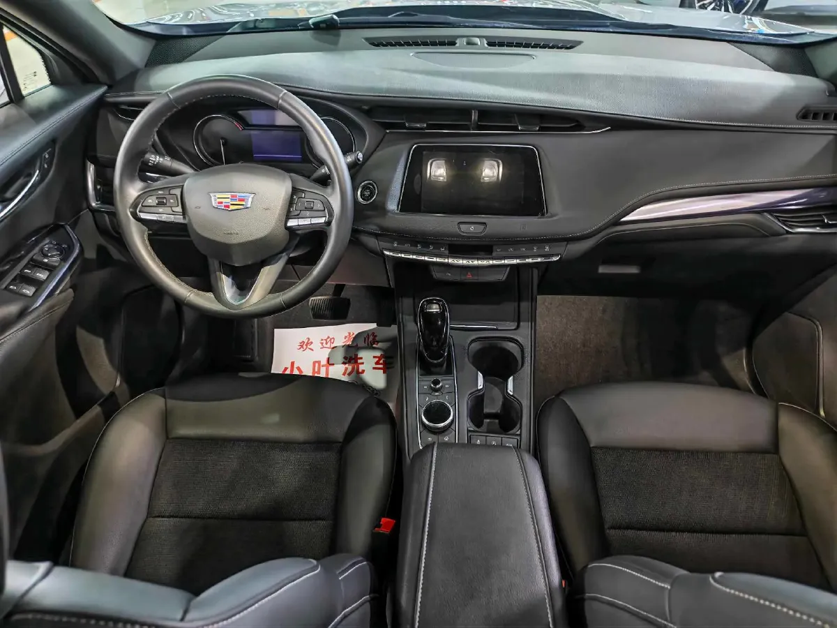 2020 Cadillac XT4 2.0T 237HP L4 9AT,autocango,china used car exporter,china ev exporter,chinese used car exporter,chinese used ev exporter