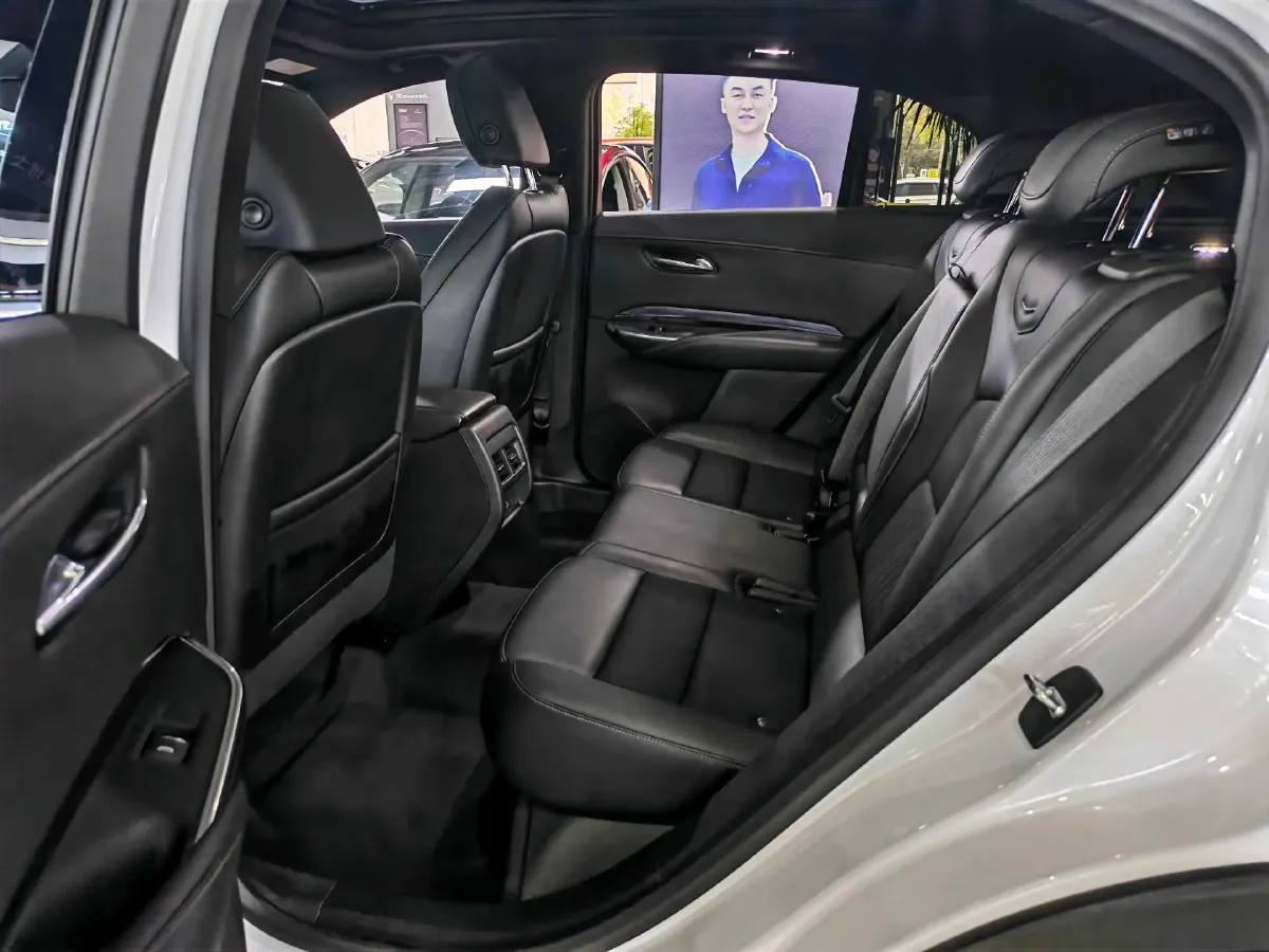 2020 Cadillac XT4 2.0T 237HP L4 9AT,autocango,china used car exporter,china ev exporter,chinese used car exporter,chinese used ev exporter