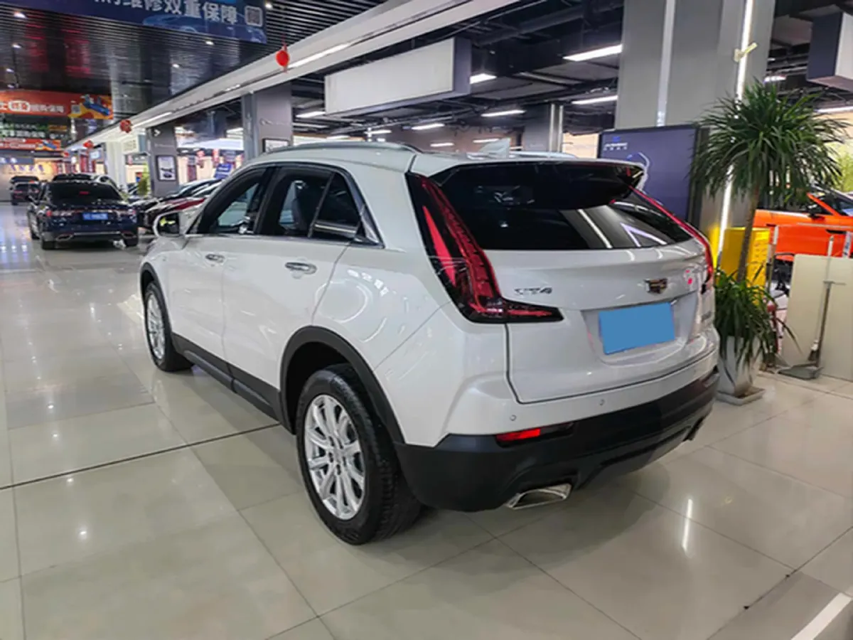 2020 Cadillac XT4 2.0T 237HP L4 9AT,autocango,china used car exporter,china ev exporter,chinese used car exporter,chinese used ev exporter