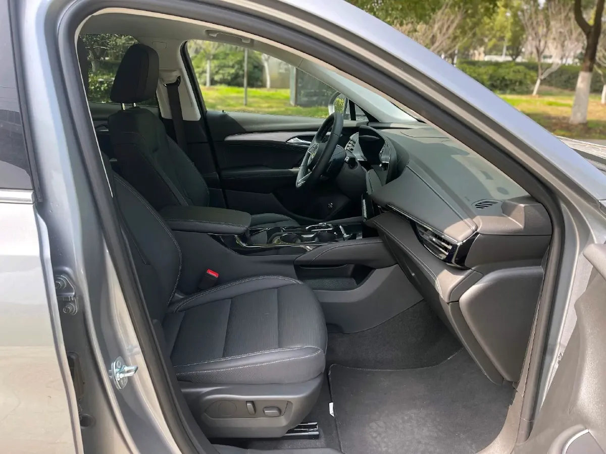 2025 Buick EnvisionS 1.5T 211HP L4 9AT,autocango,china used car exporter,china ev exporter,chinese used car exporter,chinese used ev exporter