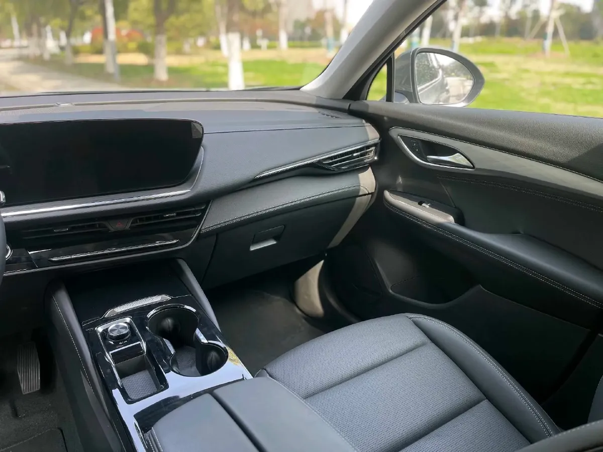 2025 Buick EnvisionS 1.5T 211HP L4 9AT,autocango,china used car exporter,china ev exporter,chinese used car exporter,chinese used ev exporter