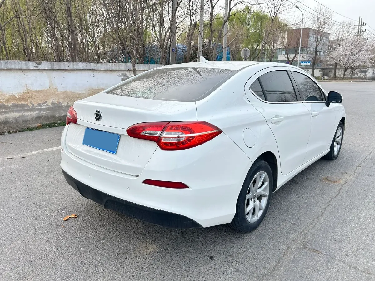 2017 Brilliance Auto H3 1.5L 112HP L4 5AT,autocango,china used car exporter,china ev exporter,chinese used car exporter,chinese used ev exporter