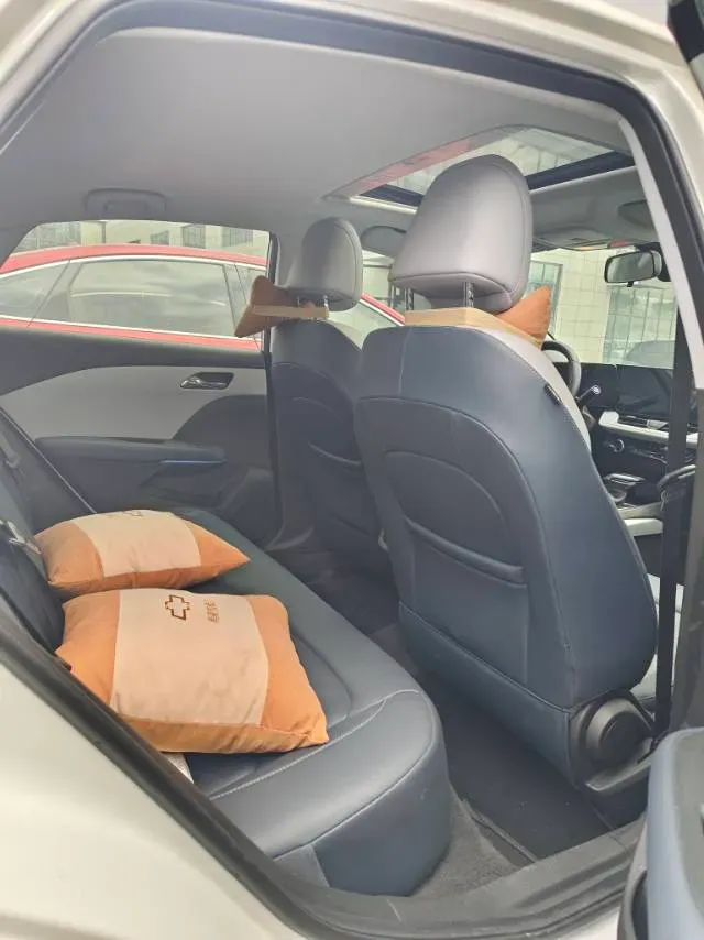 2023 Chevrolet Monza 1.5L 113HP L4 6DCT,autocango,china used car exporter,china ev exporter,chinese used car exporter,chinese used ev exporter