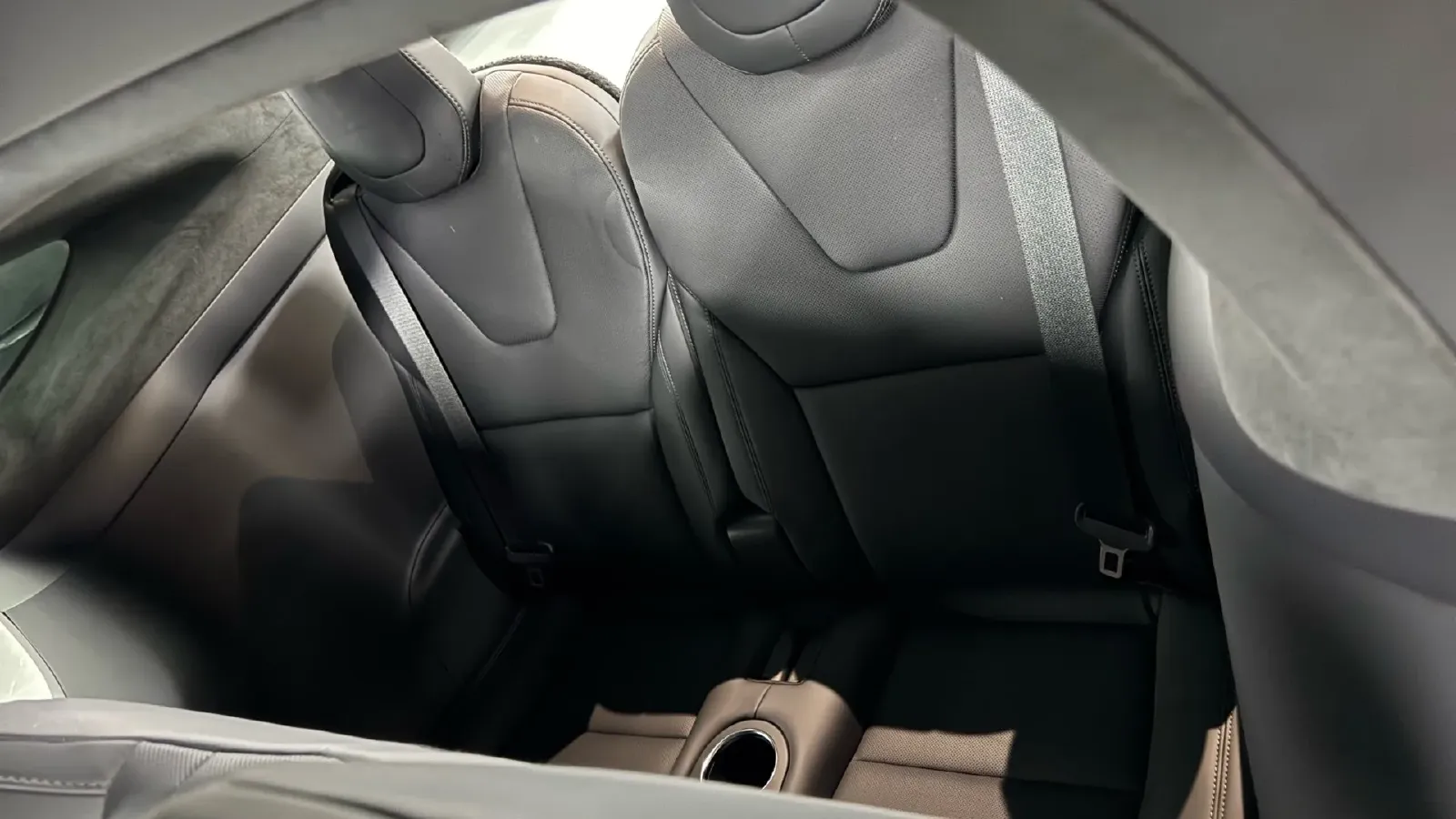 2023 Tesla Model X BEV 100KWH,autocango,china used car exporter,china ev exporter,chinese used car exporter,chinese used ev exporter