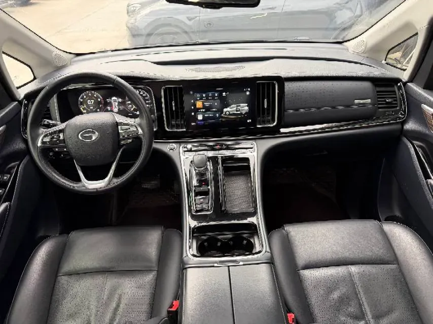 2021 GAC Trumpchi M8 2.0T 252HP L4 8AT,autocango,china used car exporter,china ev exporter,chinese used car exporter,chinese used ev exporter