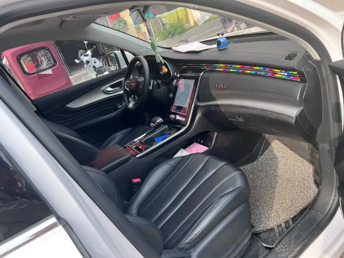 2019 Roewe RX5 MAX 2.0T 231HP L4 6DCT,autocango,china used car exporter,china ev exporter,chinese used car exporter,chinese used ev exporter