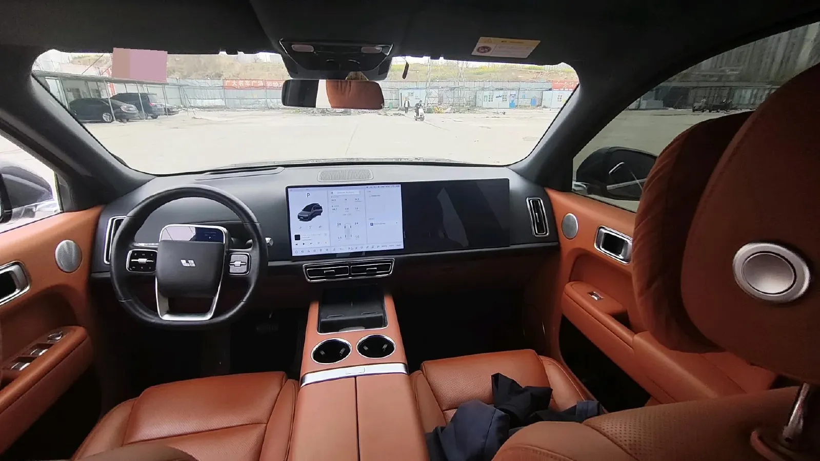 2022 Li L9 Range Extended 154HP REEV 42.6KWH,autocango,china used car exporter,china ev exporter,chinese used car exporter,chinese used ev exporter