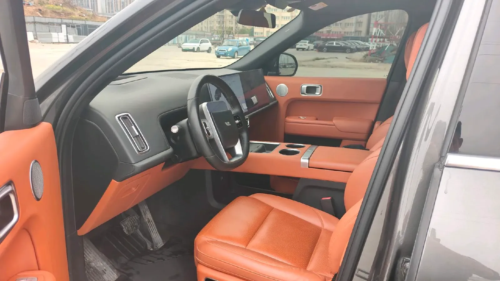 2022 Li L9 Range Extended 154HP REEV 42.6KWH,autocango,china used car exporter,china ev exporter,chinese used car exporter,chinese used ev exporter