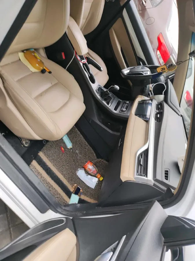 2018 Geely Emgrand 1.5L 109HP L4 5MT,autocango,china used car exporter,china ev exporter,chinese used car exporter,chinese used ev exporter