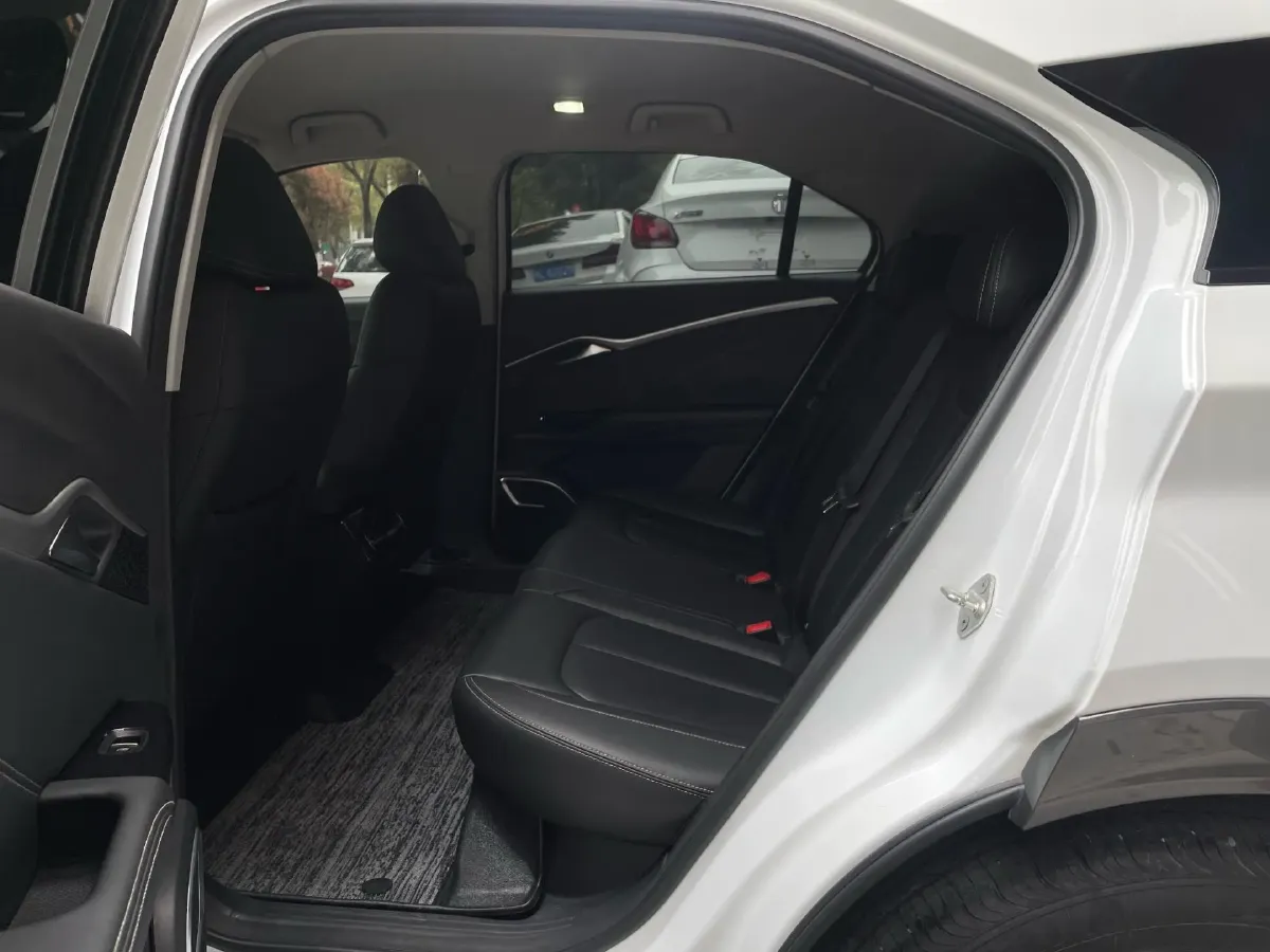 2023 Neta U BEV,autocango,china used car exporter,china ev exporter,chinese used car exporter,chinese used ev exporter