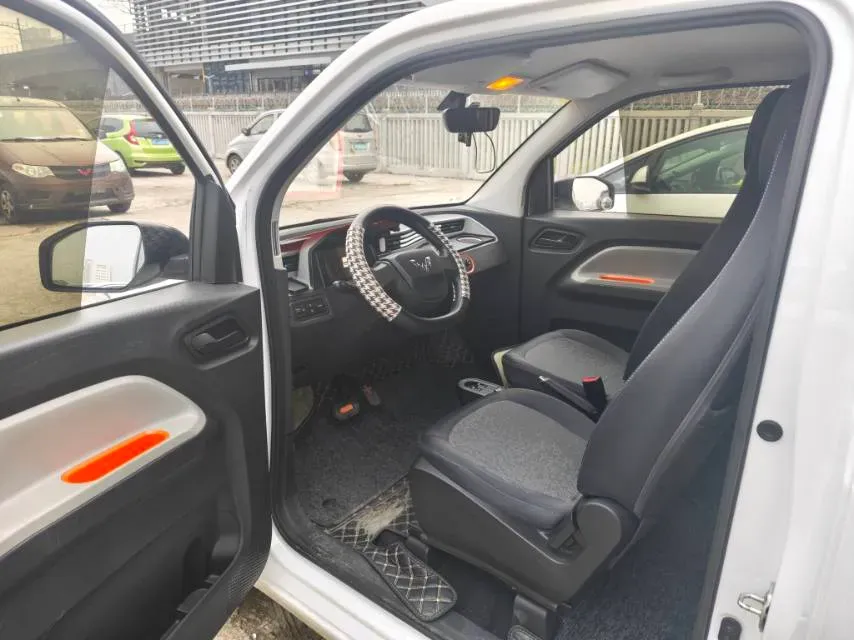 2021 WuLing HongGuang MINI EV BEV 9.3KWH,autocango,china used car exporter,china ev exporter,chinese used car exporter,chinese used ev exporter