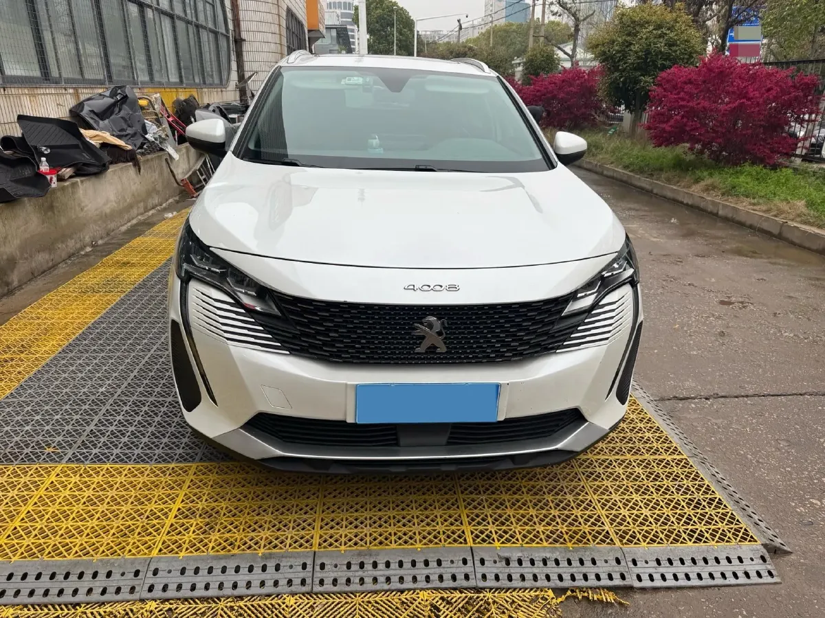 2021 Peugeot 4008 1.6T 170HP L4 8AT,autocango,china used car exporter,china ev exporter,chinese used car exporter,chinese used ev exporter