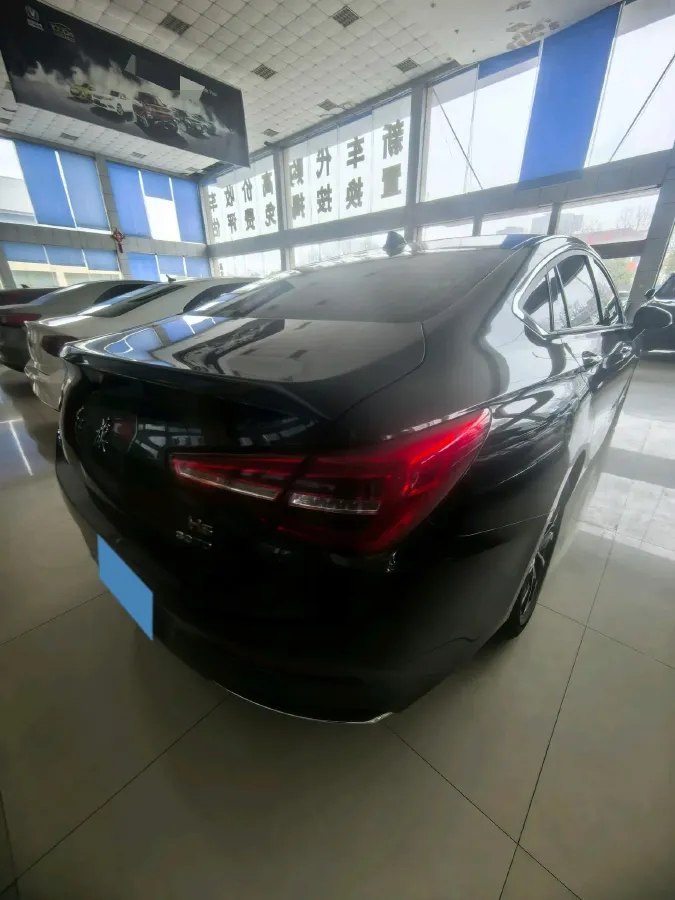 2022 HongQi H5 1.5T 169HP L4 7DCT,autocango,china used car exporter,china ev exporter,chinese used car exporter,chinese used ev exporter