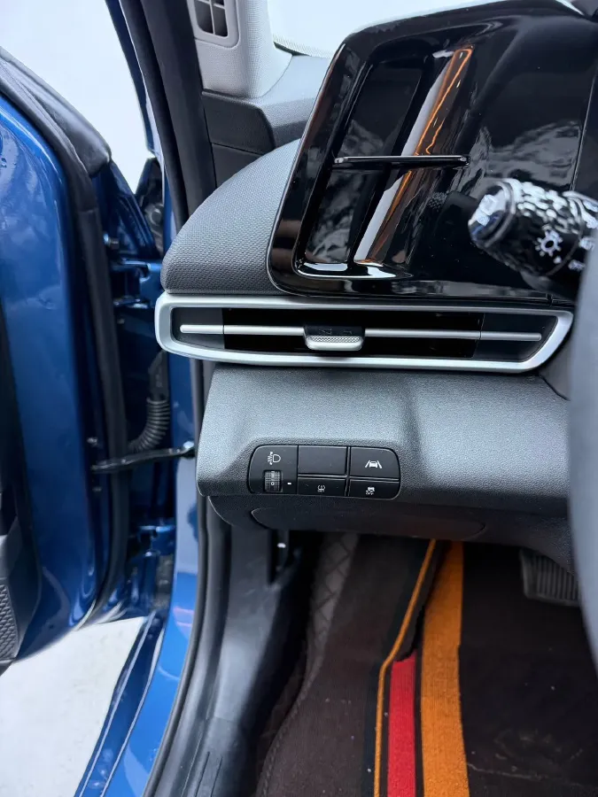 2021 Hyundai Elantra 1.5L 115HP L4 CVT,autocango,china used car exporter,china ev exporter,chinese used car exporter,chinese used ev exporter