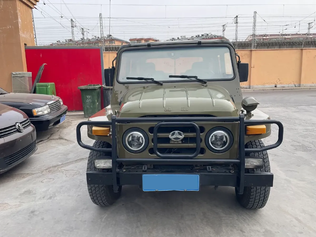 2016 BAW 212 2.0L 102HP L4 5MT,autocango,china used car exporter,china ev exporter,chinese used car exporter,chinese used ev exporter