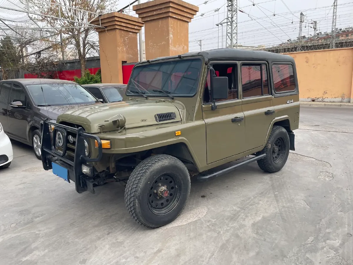 2016 BAW 212 2.0L 102HP L4 5MT,autocango,china used car exporter,china ev exporter,chinese used car exporter,chinese used ev exporter