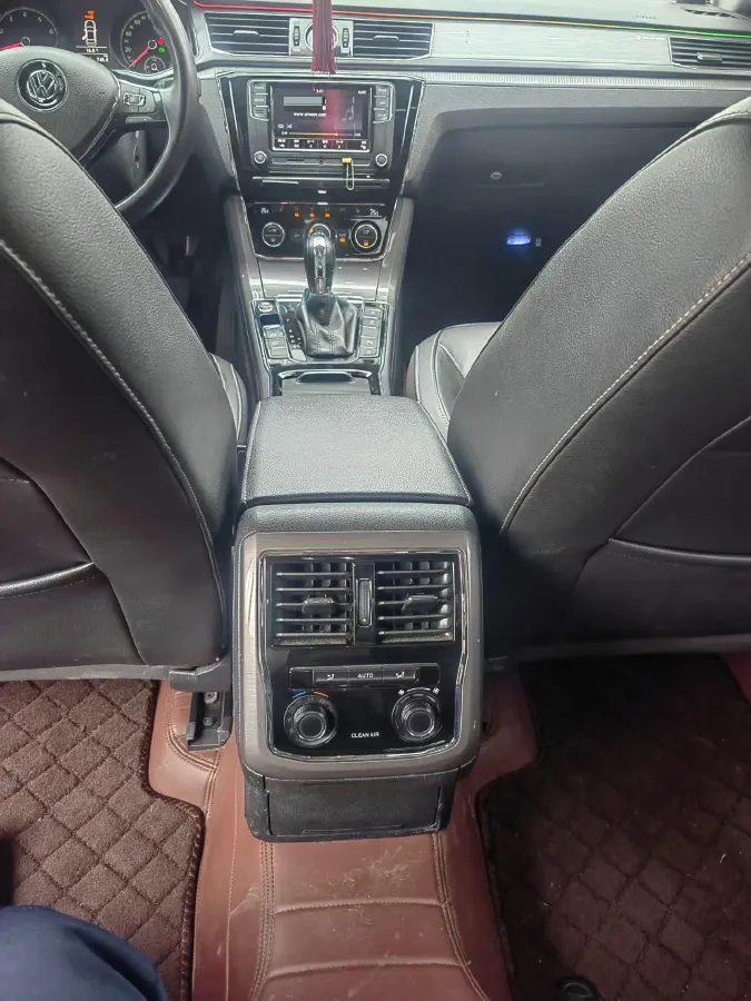 2017 Volkswagen Passat 1.8T 180HP L4 7DCT,autocango,china used car exporter,china ev exporter,chinese used car exporter,chinese used ev exporter