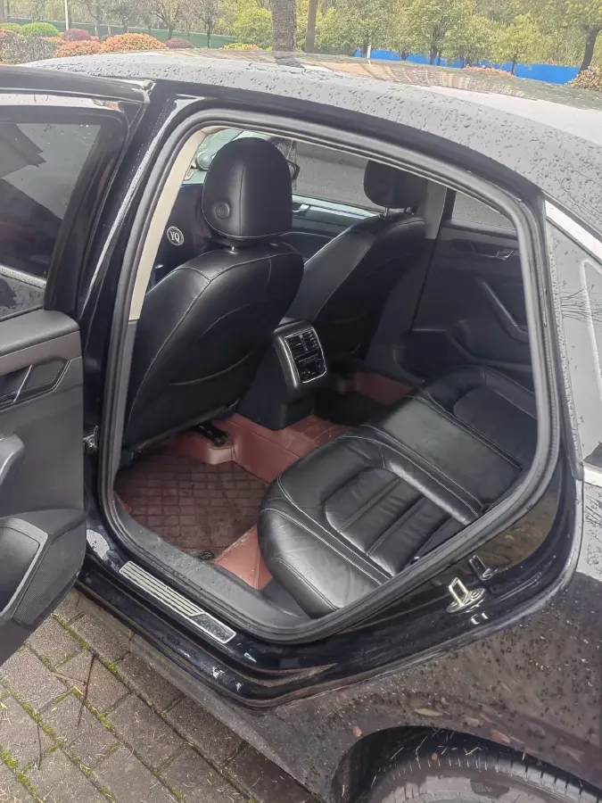 2017 Volkswagen Passat 1.8T 180HP L4 7DCT,autocango,china used car exporter,china ev exporter,chinese used car exporter,chinese used ev exporter