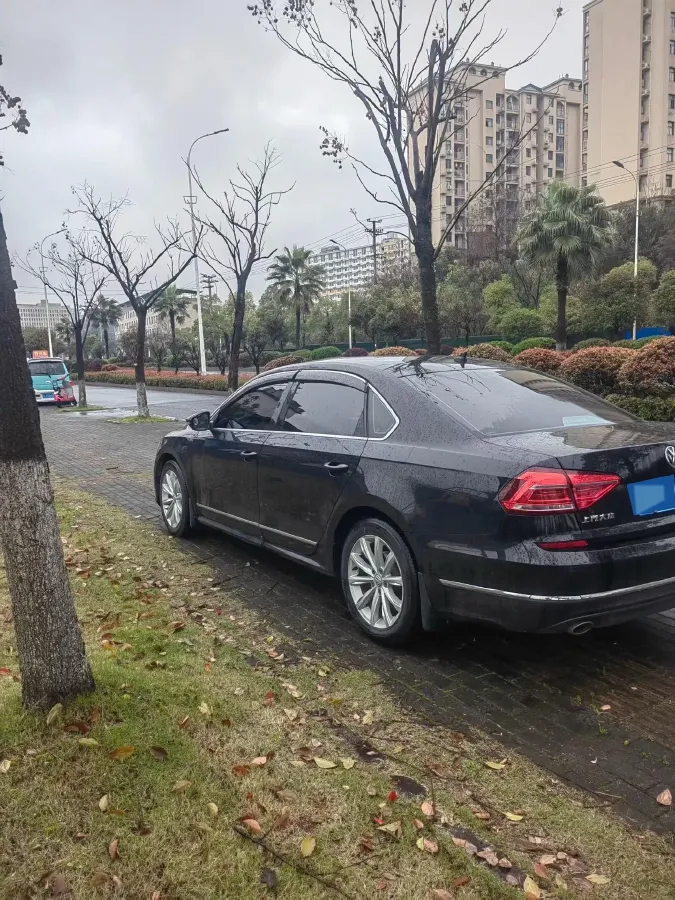 2017 Volkswagen Passat 1.8T 180HP L4 7DCT,autocango,china used car exporter,china ev exporter,chinese used car exporter,chinese used ev exporter