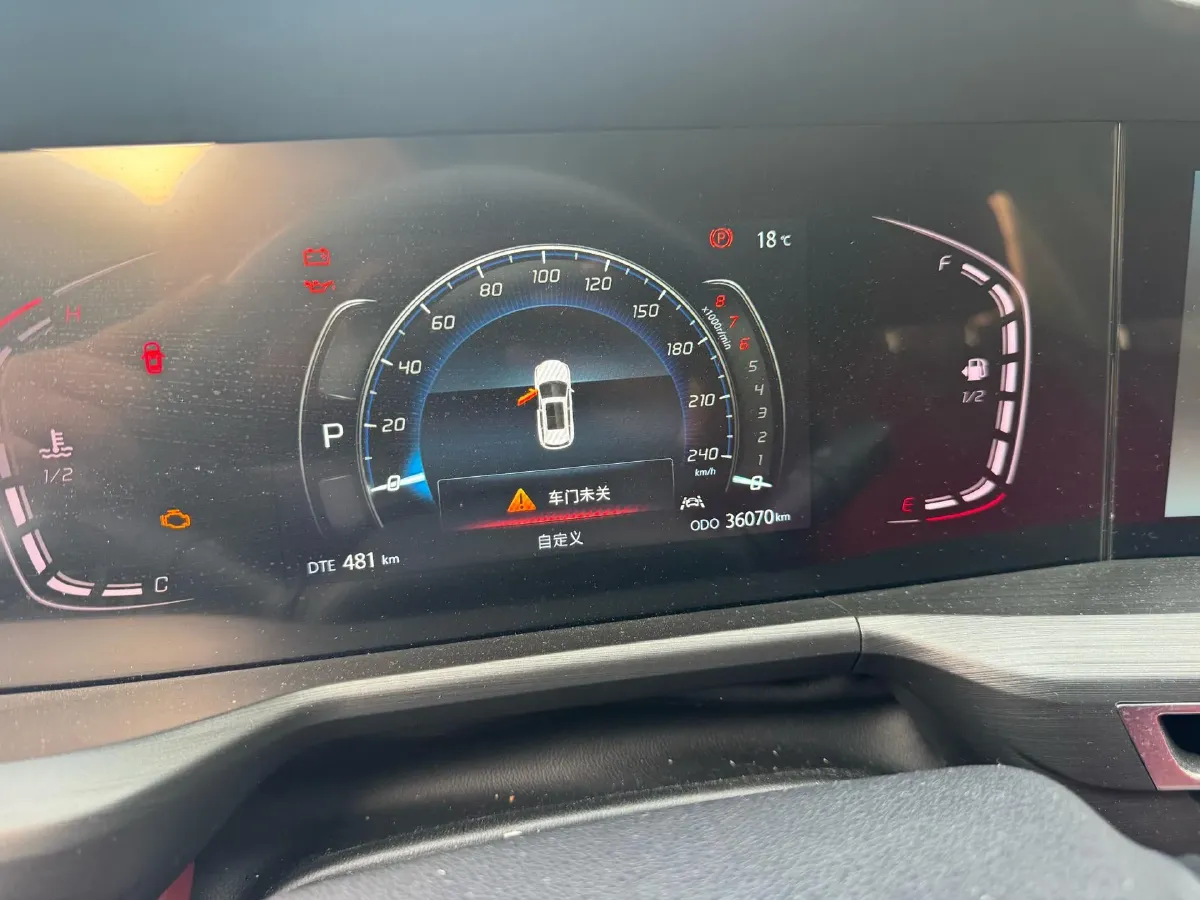 2021 ChangAn CS75 Plus 1.5T 178HP L4 6AT,autocango,china used car exporter,china ev exporter,chinese used car exporter,chinese used ev exporter