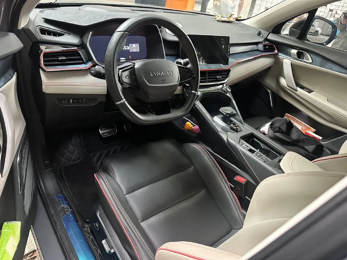 2020 LYNK&CO 06 1.5T 177HP L3 7DCT,autocango,china used car exporter,china ev exporter,chinese used car exporter,chinese used ev exporter