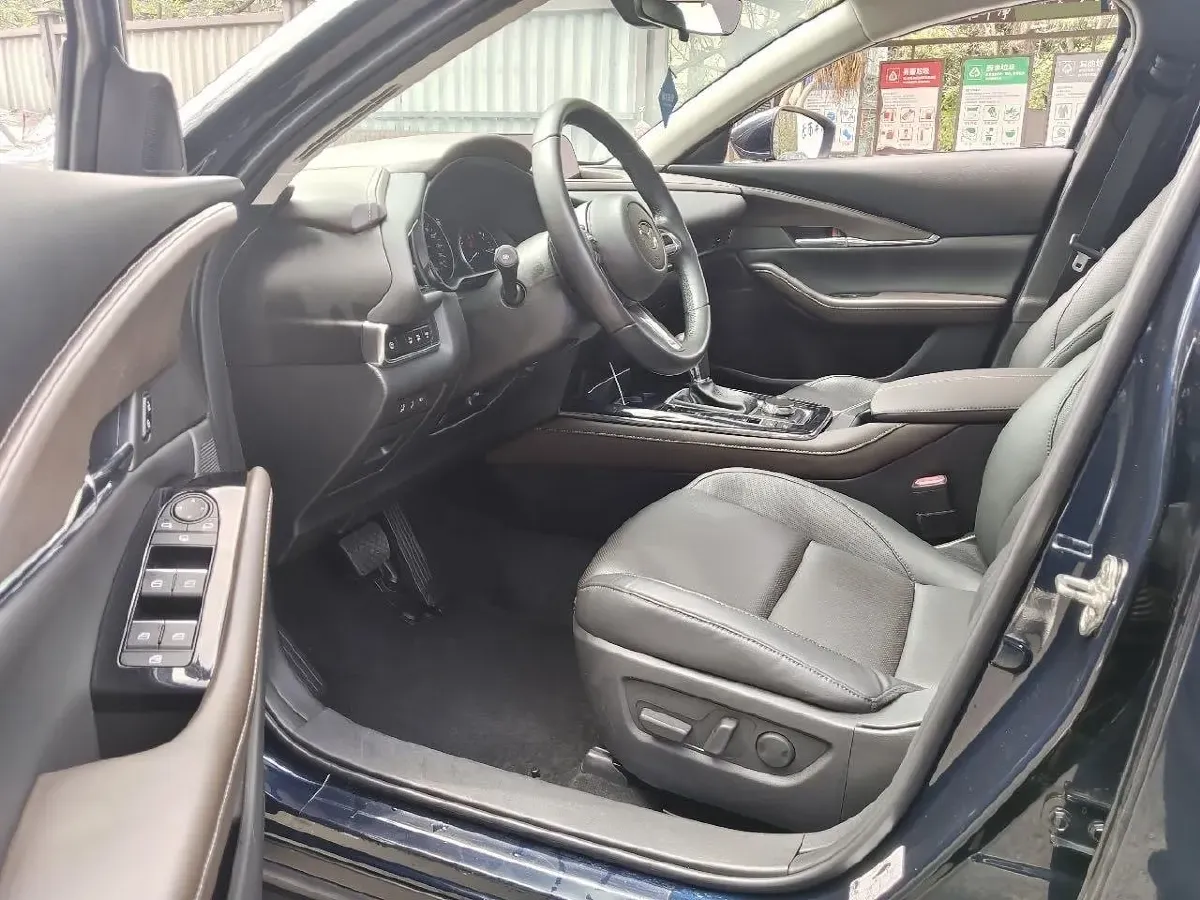 2022 Mazda CX-30 2.0L 158HP L4 6AT,autocango,china used car exporter,china ev exporter,chinese used car exporter,chinese used ev exporter