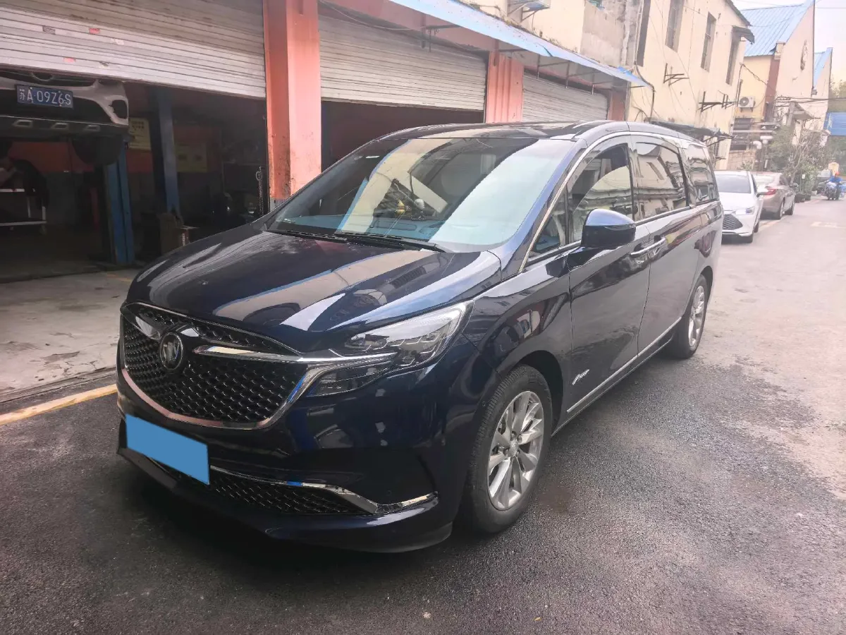 2022 Buick GL8 2.0T 237HP L4 9AT,autocango,china used car exporter,china ev exporter,chinese used car exporter,chinese used ev exporter