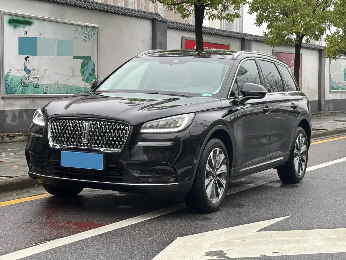 2022 Lincoln Corsair 2.0T 245HP L4 8AT,autocango,china used car exporter,china ev exporter,chinese used car exporter,chinese used ev exporter