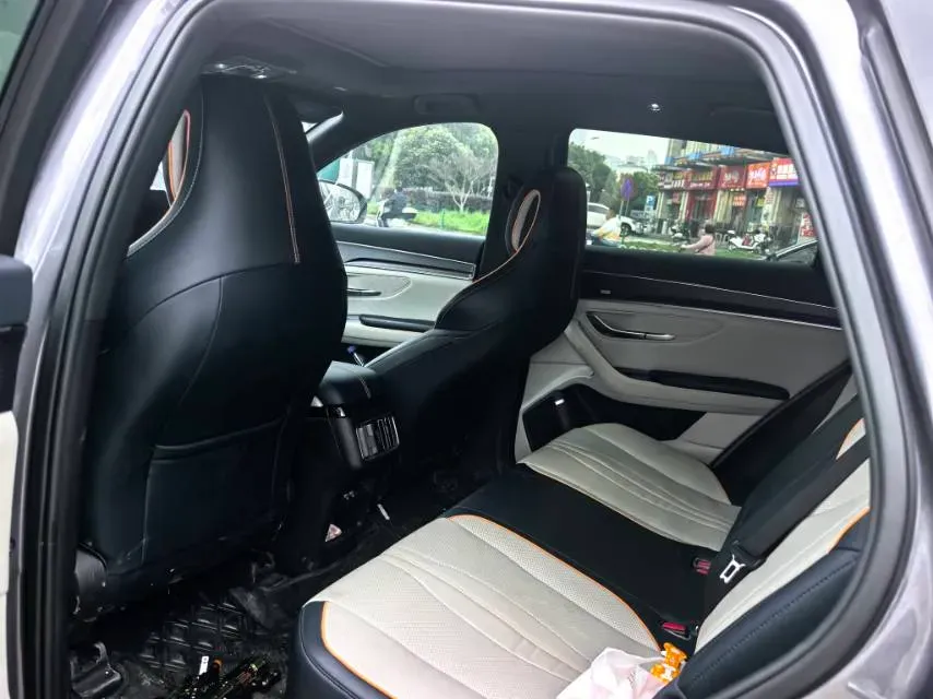 2022 Hyundai Tucson 2.0L 150HP L4 6AT Hybrid,autocango,china used car exporter,china ev exporter,chinese used car exporter,chinese used ev exporter