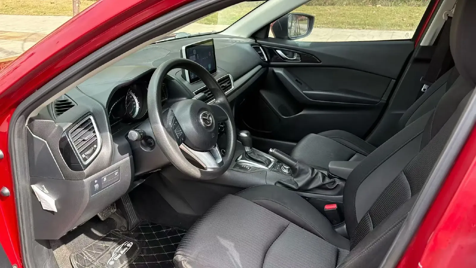 2017 Mazda 3 Axela 1.5L 117HP L4 6AT,autocango,china used car exporter,china ev exporter,chinese used car exporter,chinese used ev exporter