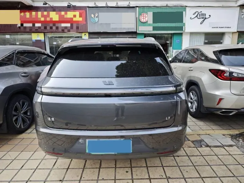 2023 Li L7 Range Extended 154HP REEV 40.9KWH,autocango,china used car exporter,china ev exporter,chinese used car exporter,chinese used ev exporter