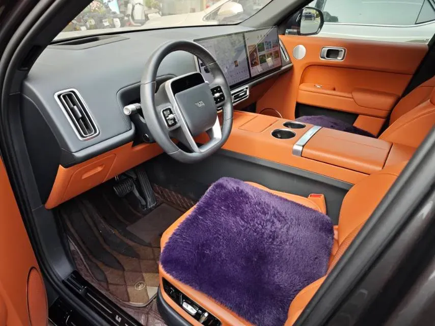 2023 Li L7 Range Extended 154HP REEV 40.9KWH,autocango,china used car exporter,china ev exporter,chinese used car exporter,chinese used ev exporter